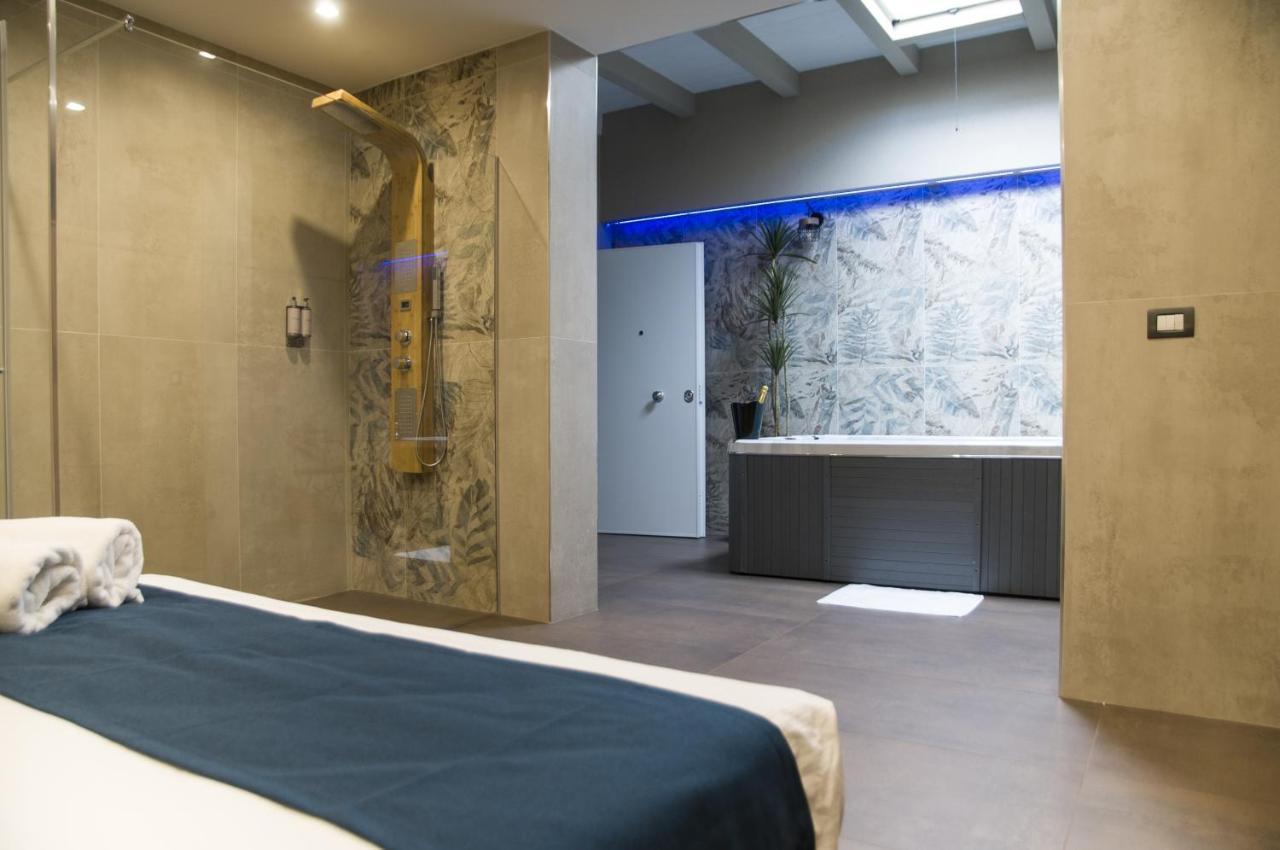 Suite 18 Luxury Apartments Bari Ngoại thất bức ảnh