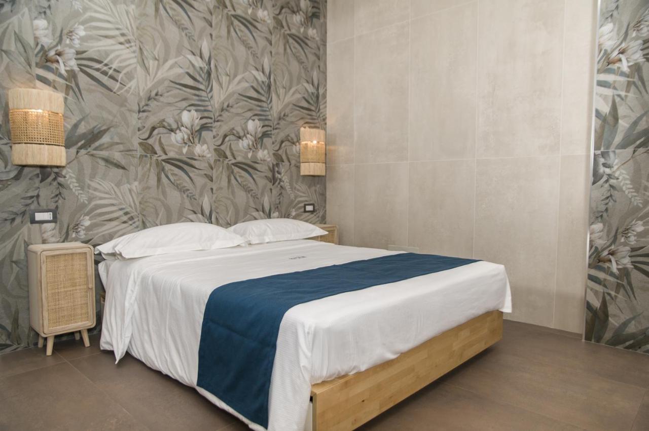 Suite 18 Luxury Apartments Bari Ngoại thất bức ảnh