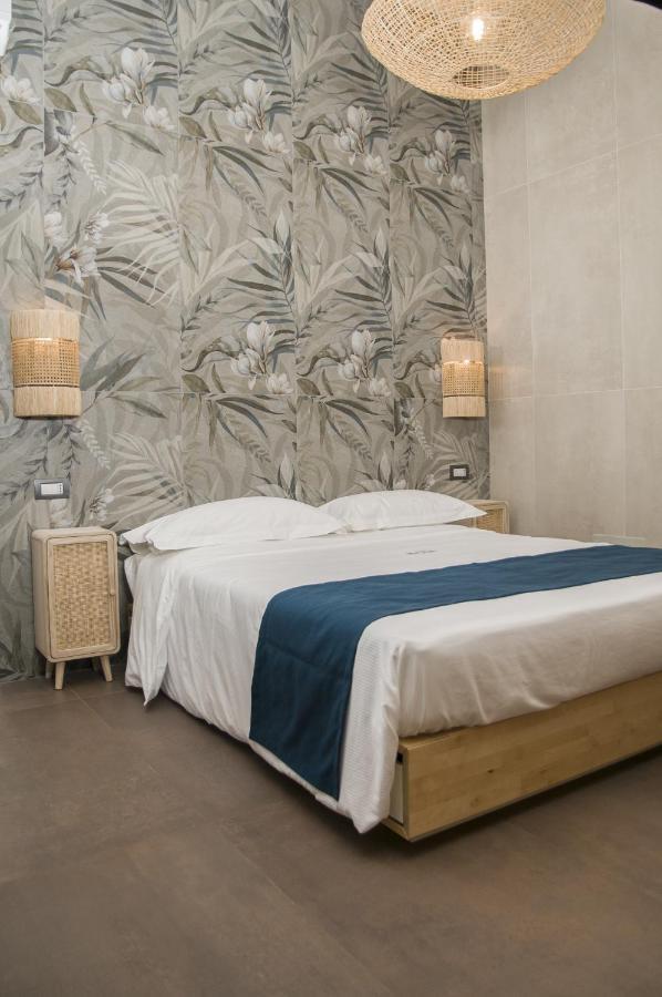 Suite 18 Luxury Apartments Bari Ngoại thất bức ảnh