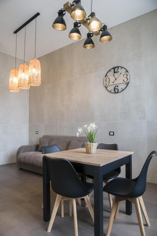 Suite 18 Luxury Apartments Bari Ngoại thất bức ảnh