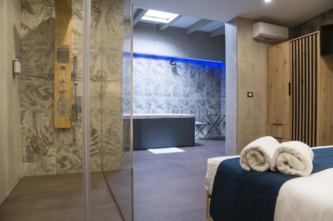 Suite 18 Luxury Apartments Bari Ngoại thất bức ảnh