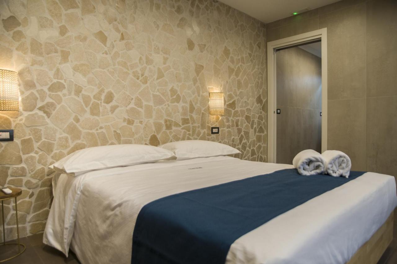 Suite 18 Luxury Apartments Bari Ngoại thất bức ảnh