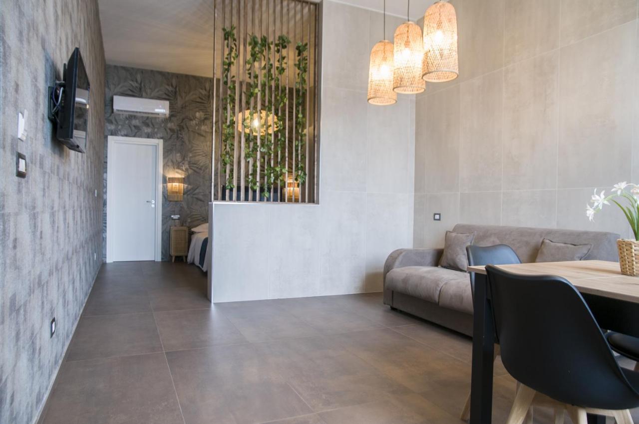 Suite 18 Luxury Apartments Bari Ngoại thất bức ảnh