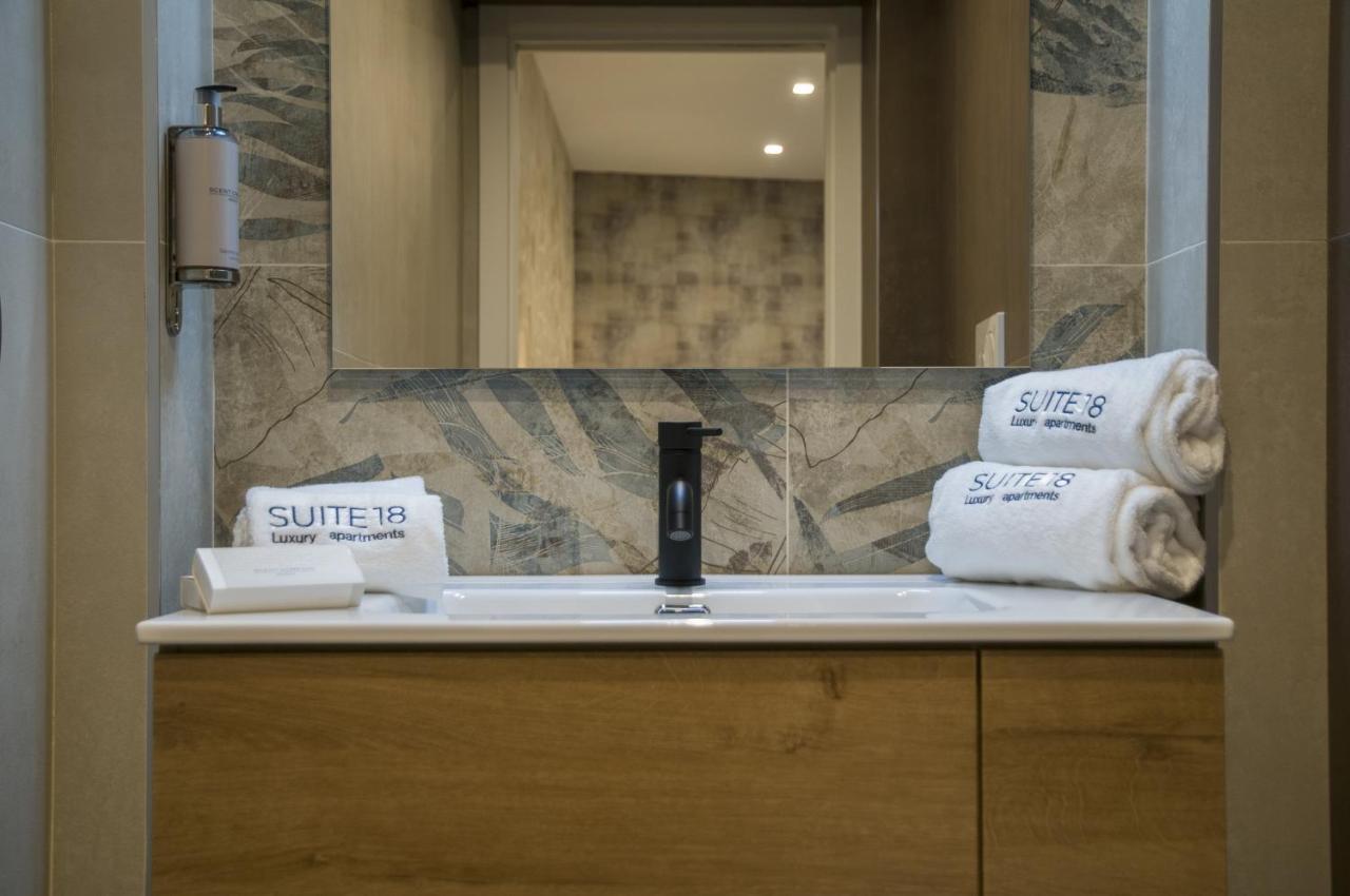 Suite 18 Luxury Apartments Bari Ngoại thất bức ảnh