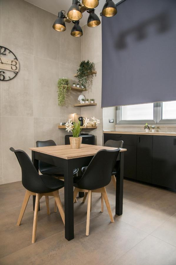 Suite 18 Luxury Apartments Bari Ngoại thất bức ảnh
