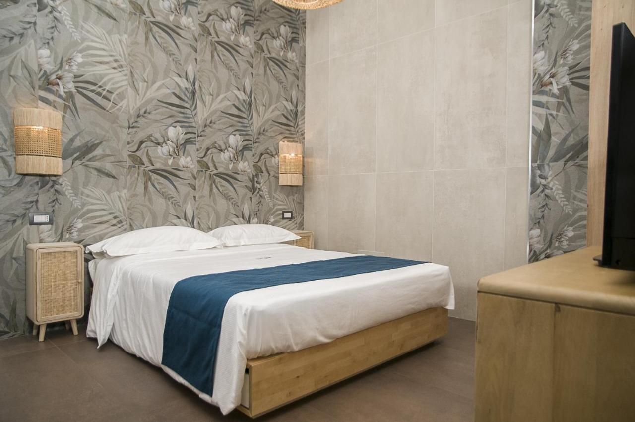 Suite 18 Luxury Apartments Bari Ngoại thất bức ảnh